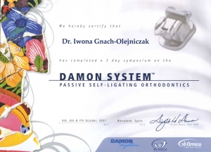 SYMPOSIUM DAMON SYSTEM PASSIVE SELF-LIGATING ORTHODONTICS